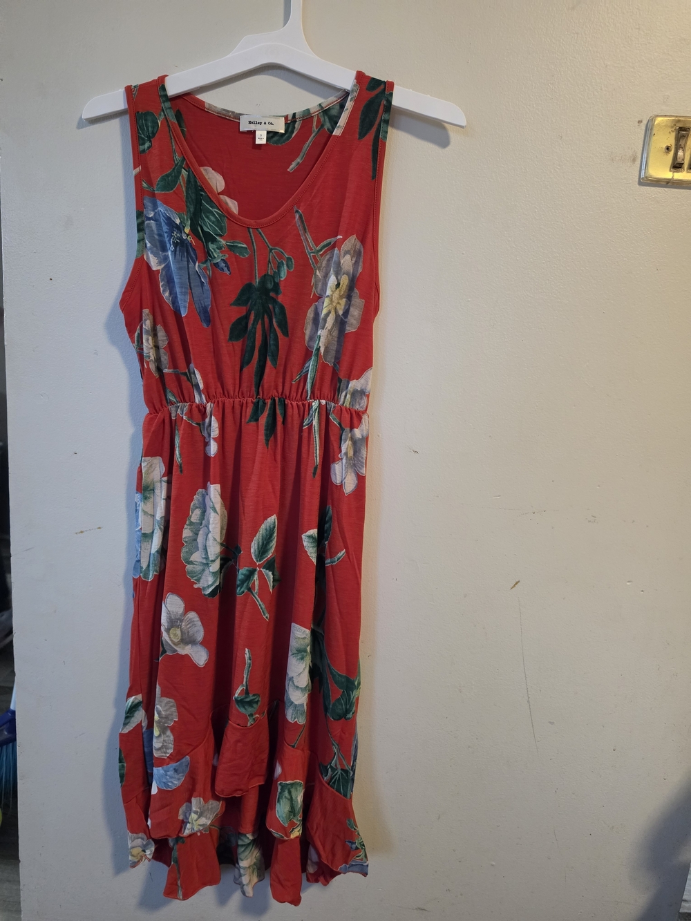 Hailey And Co Red Floral Dress Size Small